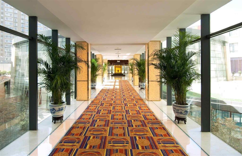 Mercure Downtown