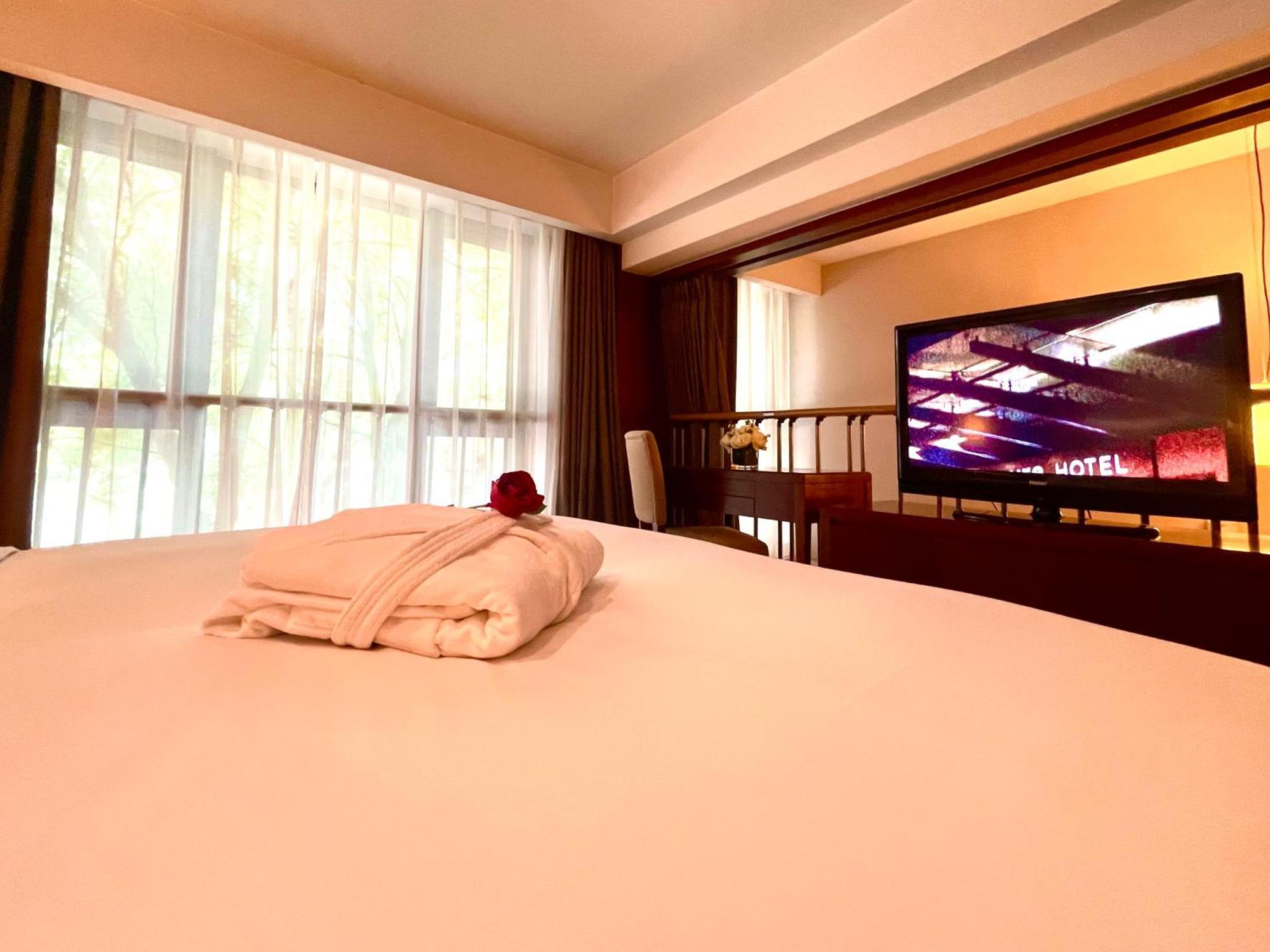 Mercure Downtown Beijing