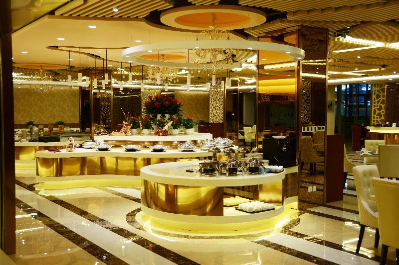 Mercure Downtown Hotel 4*